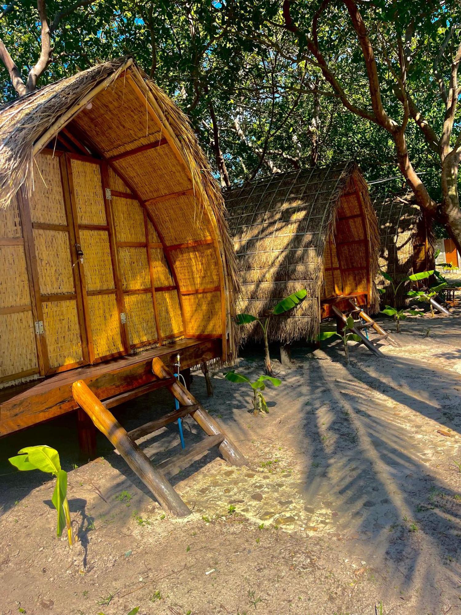 Hostel Rafikis Retreat Derm Tkov Village Exteriér fotografie