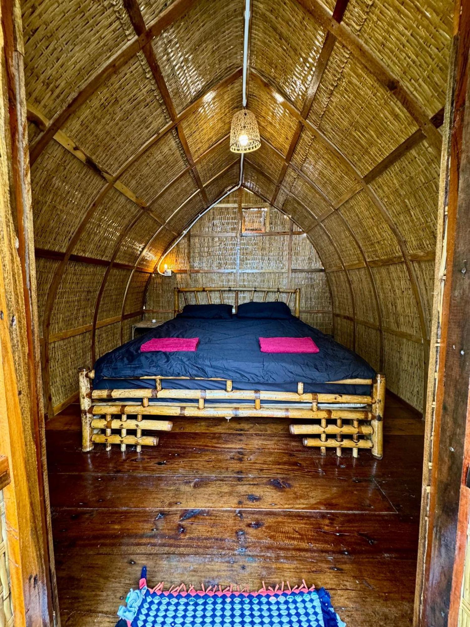 Hostel Rafikis Retreat Derm Tkov Village Exteriér fotografie