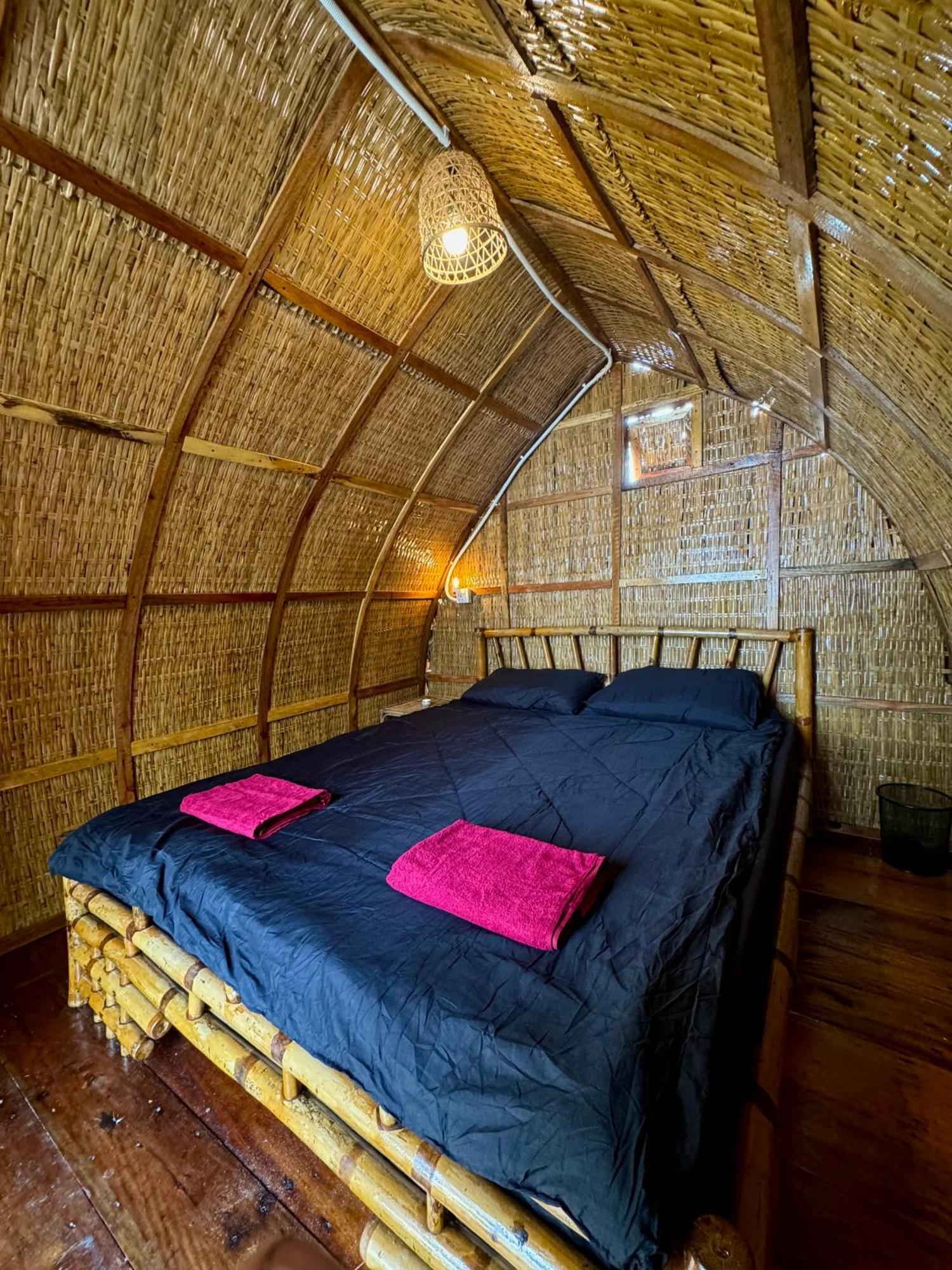 Hostel Rafikis Retreat Derm Tkov Village Exteriér fotografie