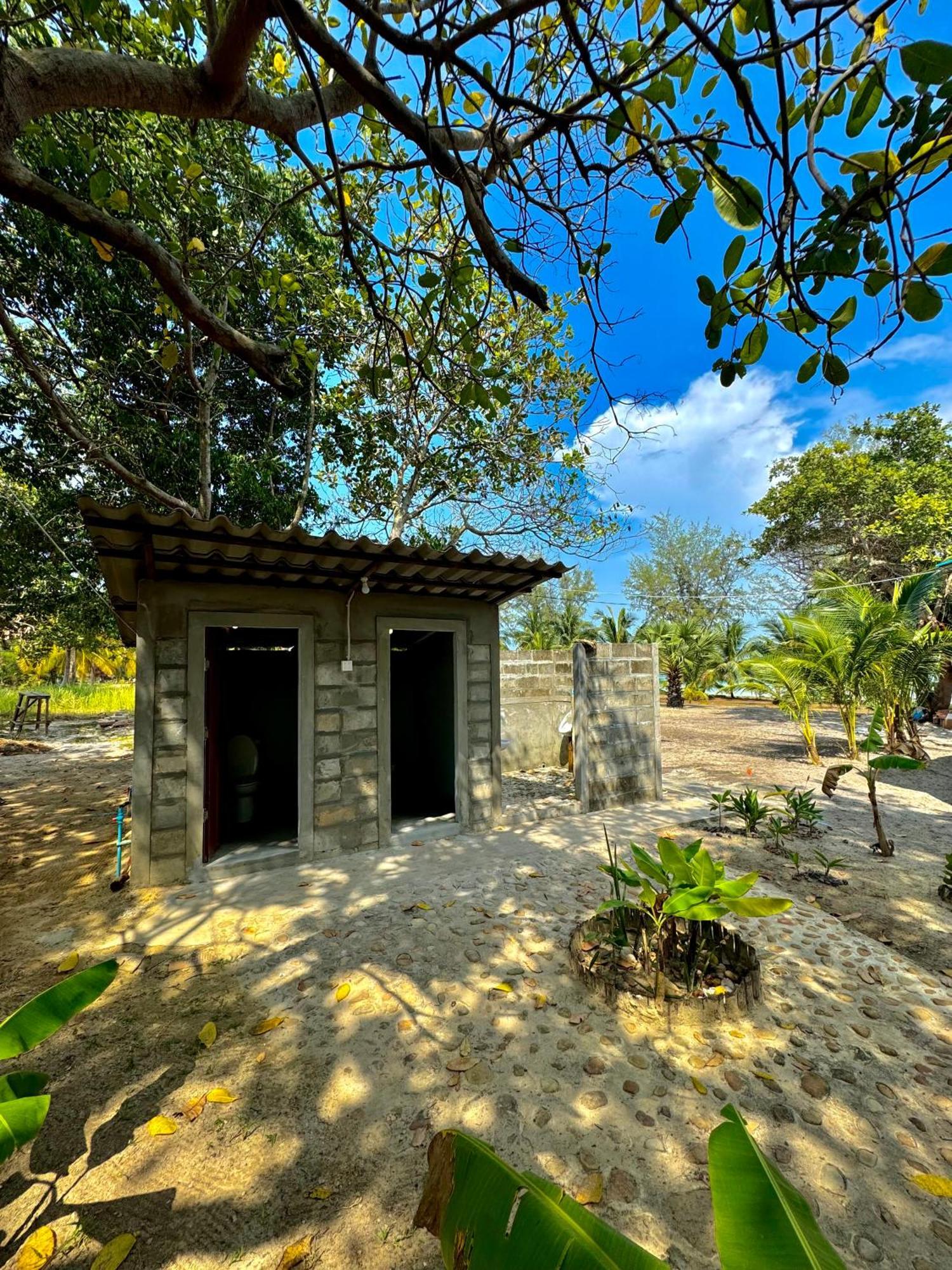 Hostel Rafikis Retreat Derm Tkov Village Exteriér fotografie